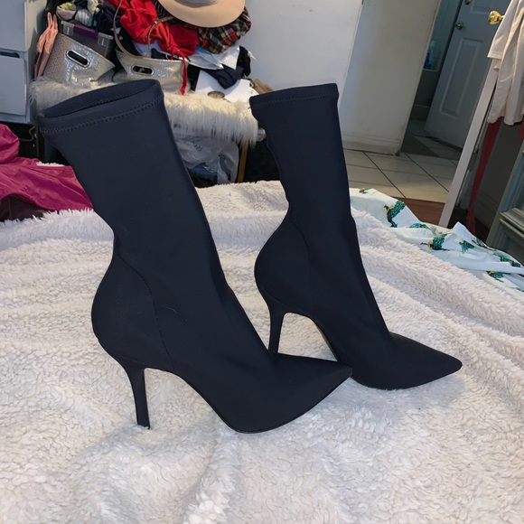 Black booties - Picture 4 of 8